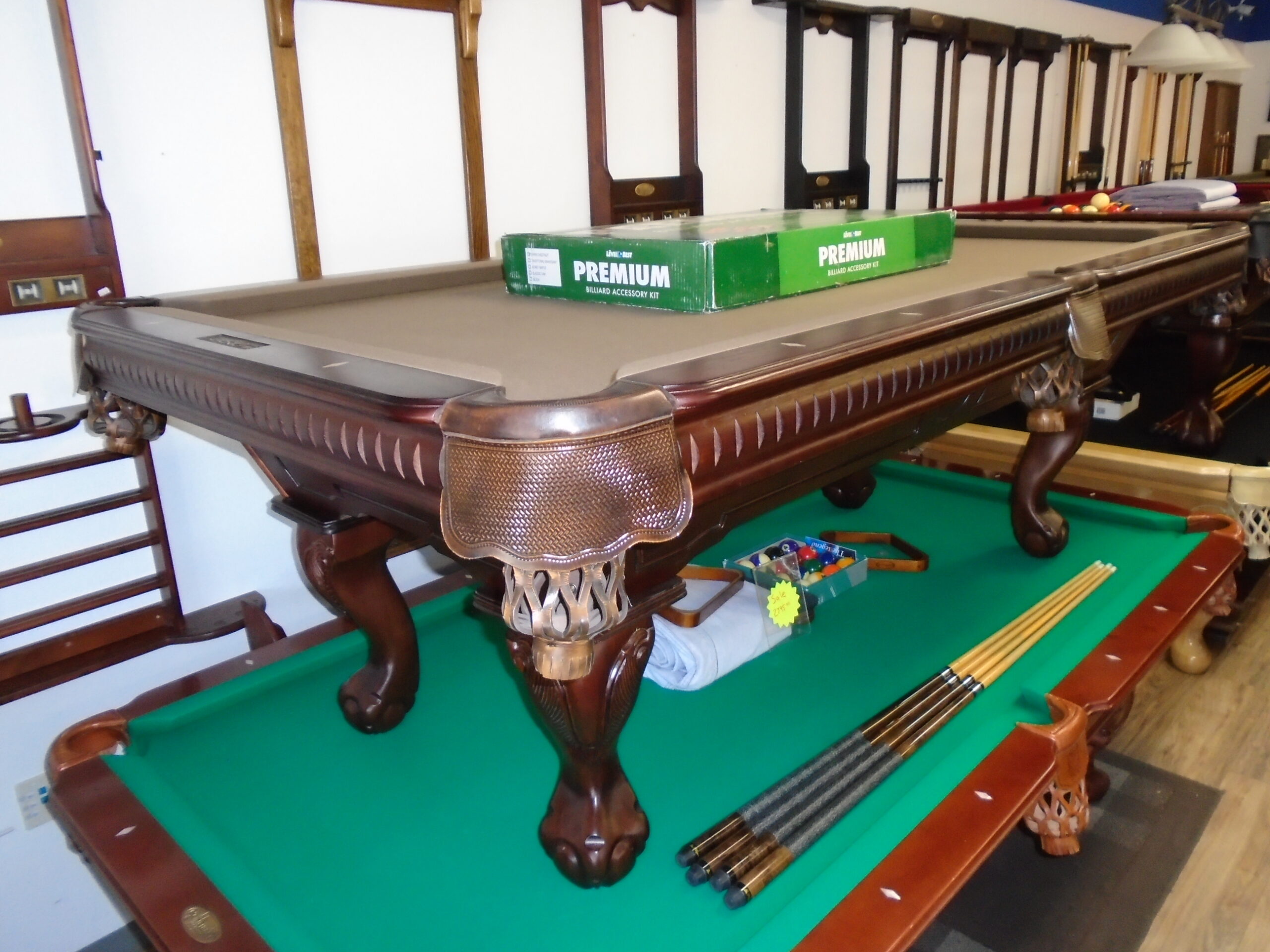 7' Presidential Kruger Pool Table (used)